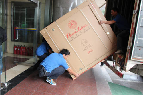 汉阳钢琴贵重工艺品无忧运